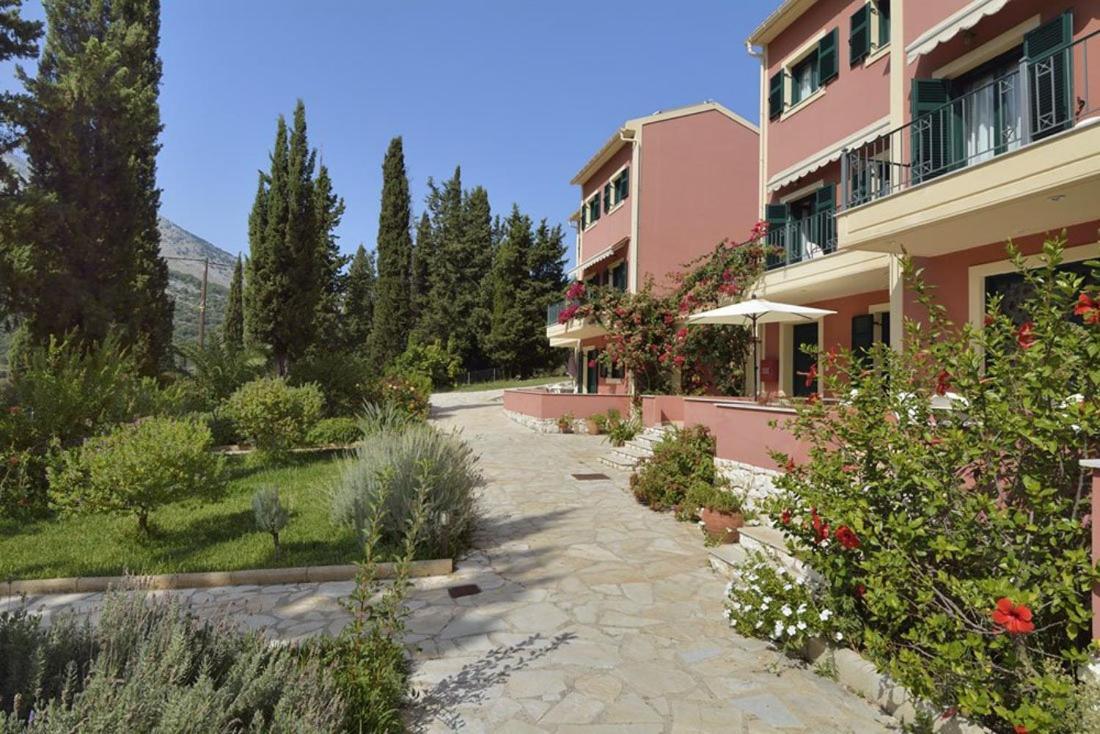 Vivi'S Apartments Αγία Ευφημία Εξωτερικό φωτογραφία