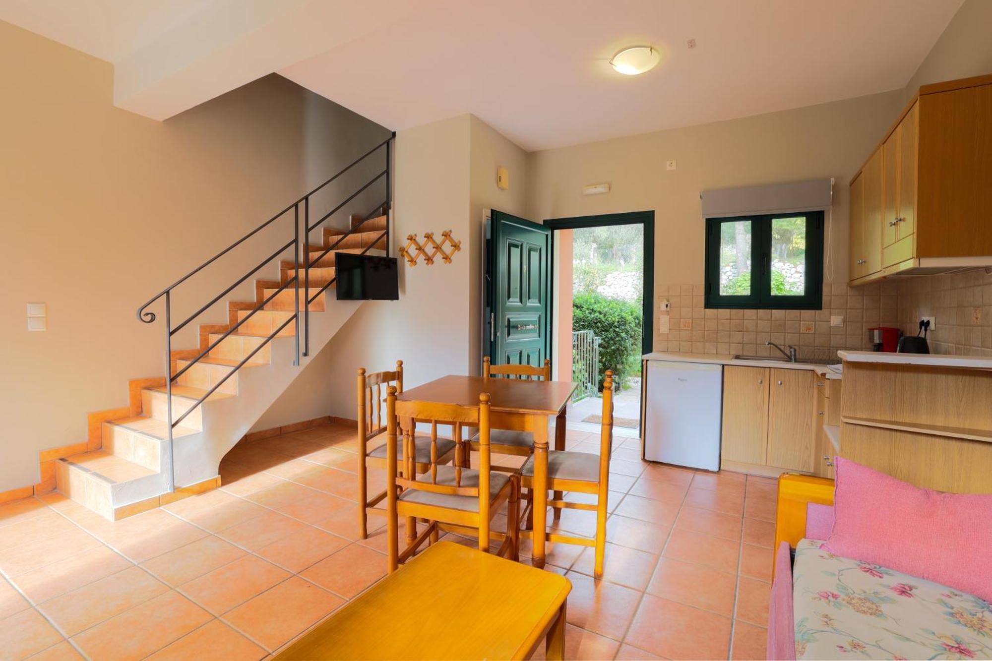 Vivi'S Apartments Αγία Ευφημία Εξωτερικό φωτογραφία