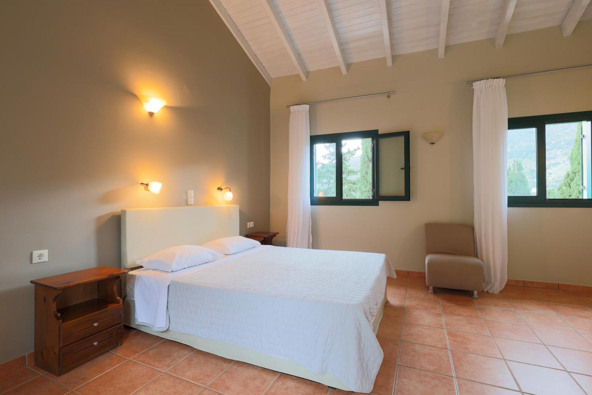 Vivi'S Apartments Αγία Ευφημία Εξωτερικό φωτογραφία